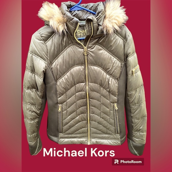 MICHAEL Michael Kors Jackets & Blazers - Micheal Kors-Olive Green
Puffer Hooded Faux Fur Sz Medium. Like new condition!!!